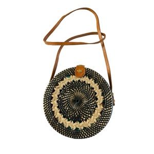 Amerri Circle Crossbody Rattan crossbody black, tan bohemian bag